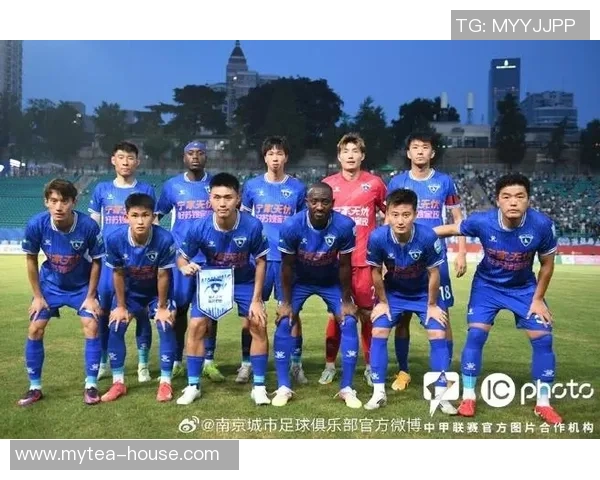 南京足球队实力强劲荣登全国第二名引发热议 南京足球队实力强劲荣登全国第二名引发热议